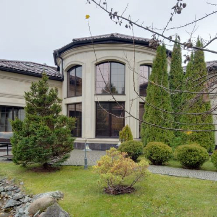 Компания «Garda Estate»