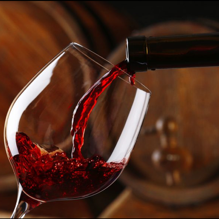 Компания «L-Wine»